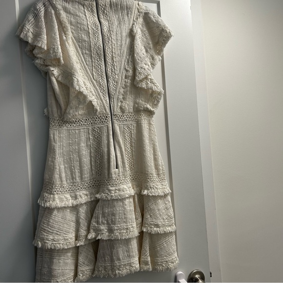 NWT Alice + Olivia Bea tiered ruffle dress size 4 - Picture 9 of 12